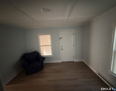 37 Wakefield Court - Photo Thumbnail 5