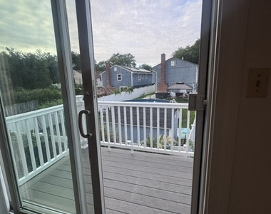 149 Canton Street - Photo Thumbnail 11