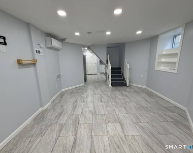 844 Colorado Avenue - Photo Thumbnail 12