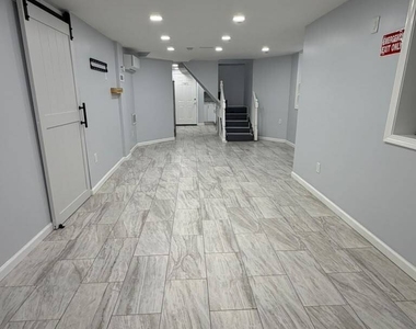 844 Colorado Avenue - Photo Thumbnail 19