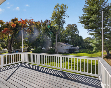 425 Judd Street - Photo Thumbnail 25