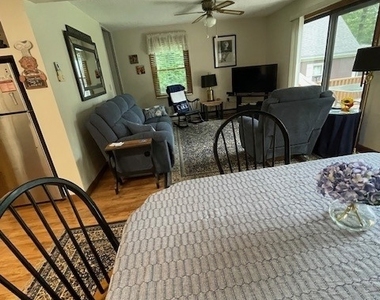 341 Deepwood Drive - Photo Thumbnail 4