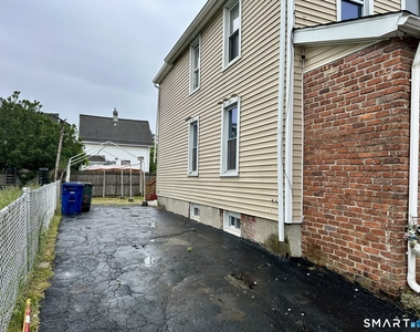 62 Clifford Street - Photo Thumbnail 3