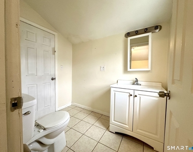 62 Clifford Street - Photo Thumbnail 20