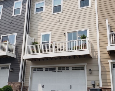 3018 Mahican Cir - Photo Thumbnail 16