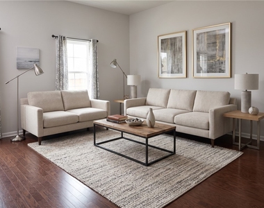 3018 Mahican Cir - Photo Thumbnail 2