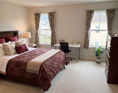 3018 Mahican Cir - Photo Thumbnail 8