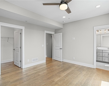 1607 Grandview Avenue - Photo Thumbnail 20
