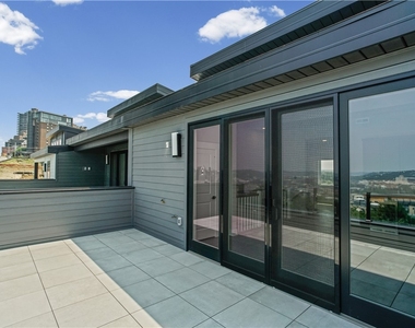 1607 Grandview Avenue - Photo Thumbnail 39