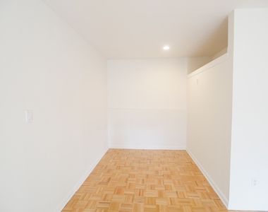 171 East 89th Street - Photo Thumbnail 5