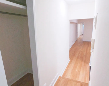 191 East 76th Street - Photo Thumbnail 1