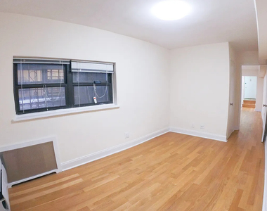 191 East 76th Street - Photo Thumbnail 2