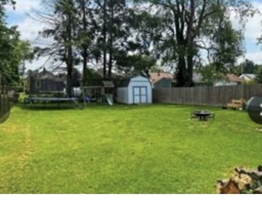 364 Oak Street - Photo Thumbnail 2