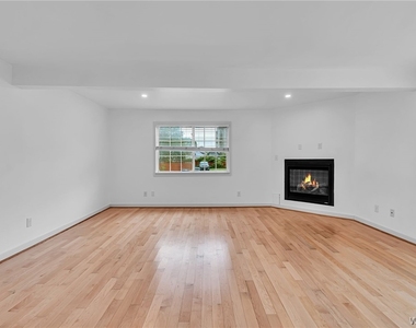 98 Louisiana Street - Photo Thumbnail 3