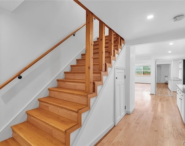 98 Louisiana Street - Photo Thumbnail 9