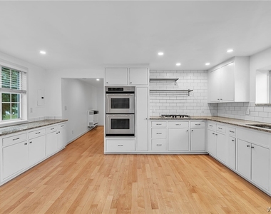 98 Louisiana Street - Photo Thumbnail 5