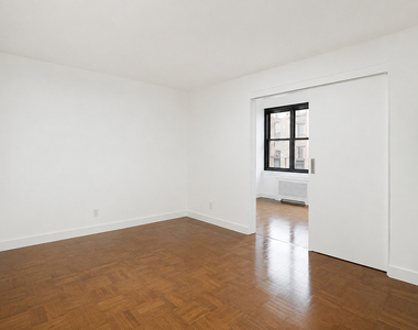  east 35th Street - Photo Thumbnail 1
