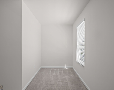 423 Union Station Street - Photo Thumbnail 24