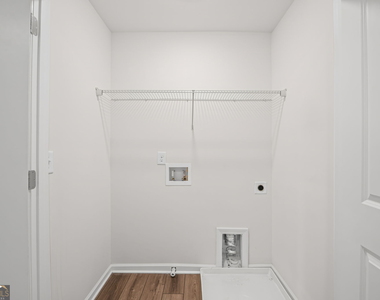 423 Union Station Street - Photo Thumbnail 13