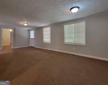 516 Pendergrass Road - Photo Thumbnail 5