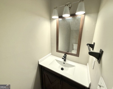2777 New South Drive - Photo Thumbnail 7