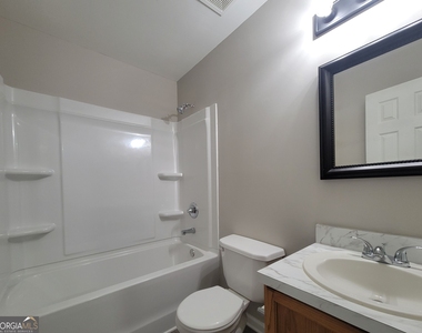 412 Missi Lane - Photo Thumbnail 9