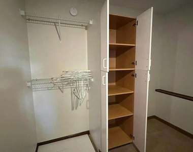 3966 N Indian Circle Nw - Photo Thumbnail 13
