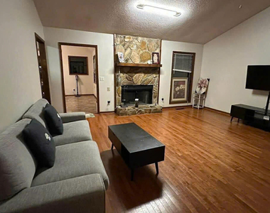3966 N Indian Circle Nw - Photo Thumbnail 1