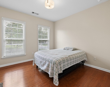 780 Firefly Court - Photo Thumbnail 2