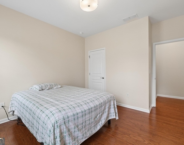 780 Firefly Court - Photo Thumbnail 3