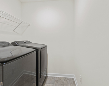 3645 Beaconfield Court Se - Photo Thumbnail 45