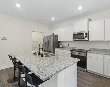 3645 Beaconfield Court Se - Photo Thumbnail 8