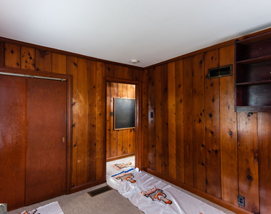 2111 M L King Jr Drive Nw - Photo Thumbnail 6