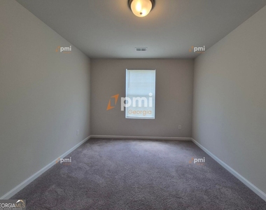 160 Kinsale Drive - Photo Thumbnail 7