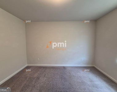 160 Kinsale Drive - Photo Thumbnail 10
