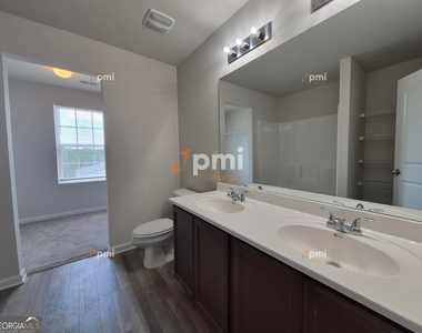 160 Kinsale Drive - Photo Thumbnail 15