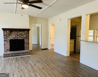 1405 Austin Street - Photo Thumbnail 13