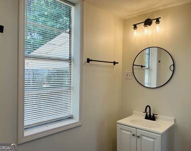 1405 Austin Street - Photo Thumbnail 26