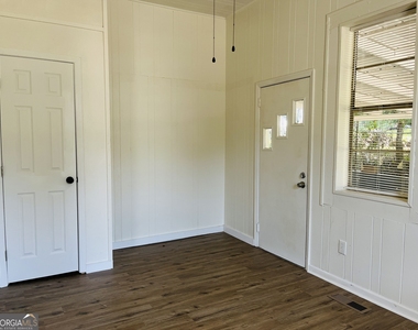1405 Austin Street - Photo Thumbnail 30
