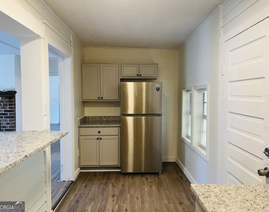 1405 Austin Street - Photo Thumbnail 20