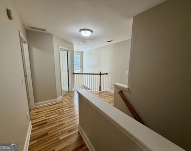 1116 Fourth Street - Photo Thumbnail 7