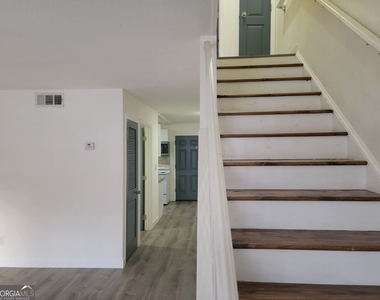 625 Coleman Street - Photo Thumbnail 12