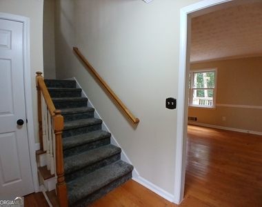 4761 Habersham Way Se - Photo Thumbnail 12