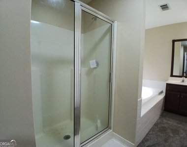 4761 Habersham Way Se - Photo Thumbnail 21