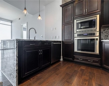 1065 Peachtree Street Ne - Photo Thumbnail 18