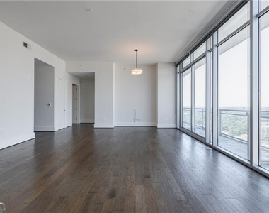 1065 Peachtree Street Ne - Photo Thumbnail 8