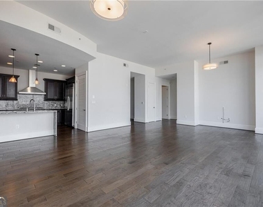 1065 Peachtree Street Ne - Photo Thumbnail 10