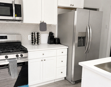 2026 Lisbon Drive Sw - Photo Thumbnail 5