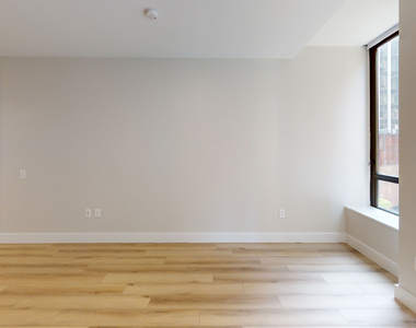 95 Wall Street - Photo Thumbnail 2