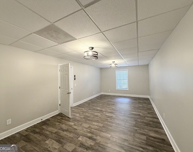 11 Woodvine Court - Photo Thumbnail 17